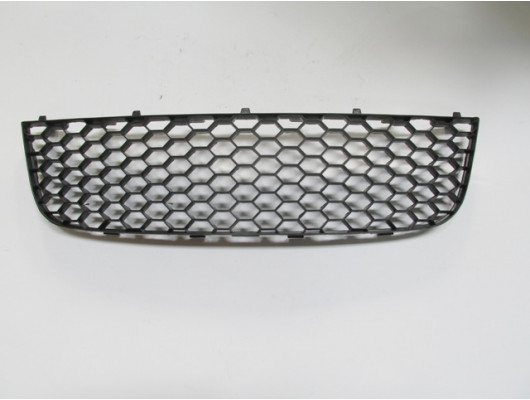 VOLKSWAGEN JETTA- 5- 06/10; ÖN TAMPON PANJURU ORTA SIYAH (GTI)(TÜV) (TYG)