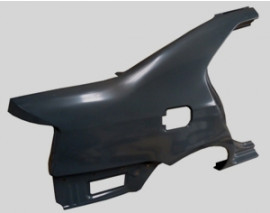 VOLKSWAGEN JETTA- 5- 06/10; ARKA ÇAMURLUK SAG TAVANA KADAR YAKIT DEPO DELIKLI (BFN)