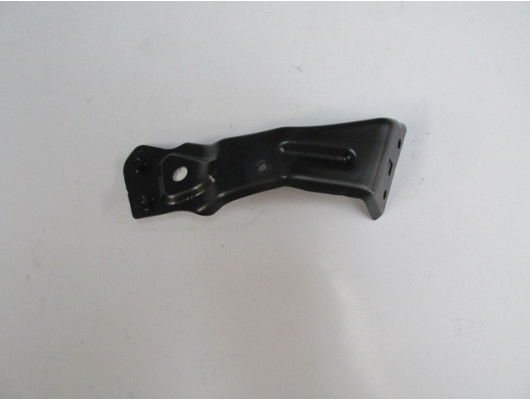 VOLKSWAGEN JETTA- 6- 11/14; ÖN ÇAMURLUK İÇ BAĞLANTI BRAKETİ SAĞ (TYG)