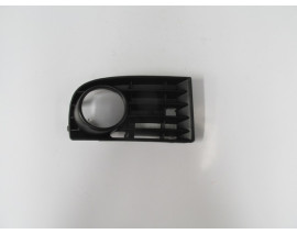 VOLKSWAGEN GOLF- 5- 04/09; SİS LAMBA KAPAĞI SAĞ SİYAH (SİS DELİKLİ) (PÜTÜRLÜ TİP) (TW)