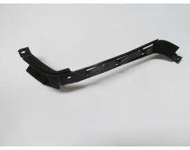 VOLKSWAGEN BORA- 99/05; ARKA TAMPON İÇ BAĞLANTI BRAKETİ SAĞ (YAN KULAĞA TAKILAN) (BFN)