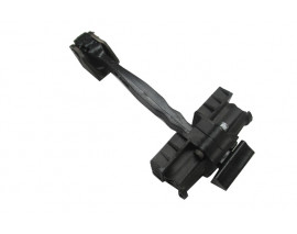 VOLKSWAGEN POLO- 7- 17/21; ARKA KAPI DURDURUCUSU SAĞ/SOL AYNI (ADET) (KAPI GERGİSİ)