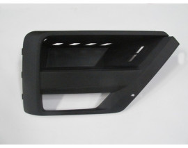 VOLKSWAGEN CRAFTER- 18/25; SİS LAMBA KAPAĞI SAĞ SİS DELİKLİ/SENSÖR DELİKSİZ (TYG)