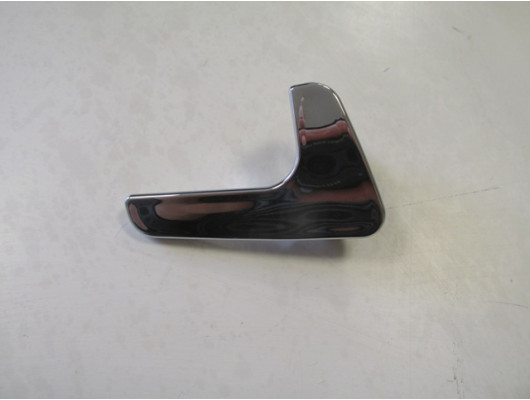 SEAT CORDOBA- 00/02; ARKA KAPI İÇ AÇMA KOLU ELCEĞİ (KULBU) SAĞ NİKELAJLI