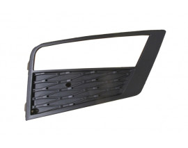 SEAT ATECA- 17/20; SİS LAMBA KAPAĞI SAĞ SİS DELİKLİ/SENSÖR DELİKSİZ (TYG)