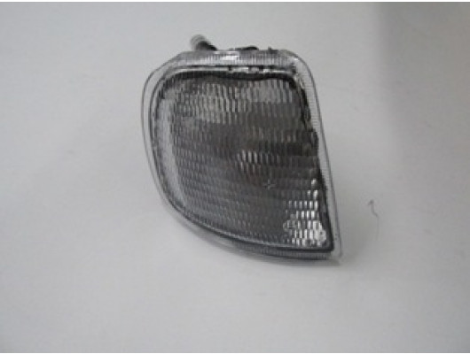 SEAT INCA- 97/03; ÖN SINYAL SAG BEYAZ (FAMELLA)