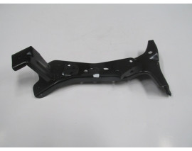 AUDI A3- SD/HB/SB- 12/16; ÖN ÇAMURLUK BRAKETİ SOL (TW)