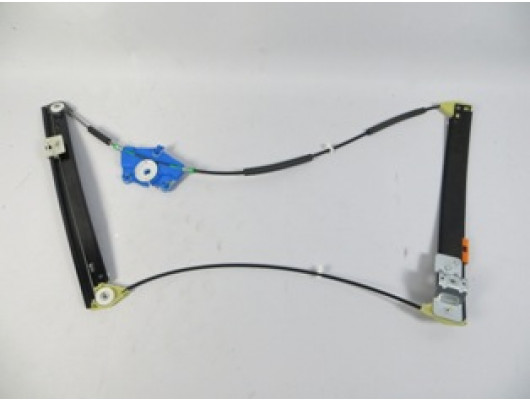 AUDI A4- 05/08; ÖN CAM KRIKOSU SAG ELEKTRIKLI/MOTORSUZ 4KAPI (TW)