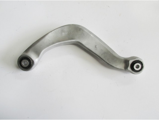 AUDI A4- 08/12; ARKA ÜST TABLA SAĞ EĞRİ TİP BURÇLU (SALINCAK) (SH)