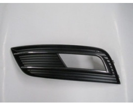 AUDI A4- 13/15; SİS LAMBA KAPAĞI SOL SİS DELİKLİ (NİKELAJ ÇITALI)