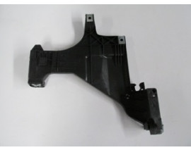 AUDI A4- 13/15; FAR ALT BAĞLANTI BRAKETİ SAĞ (FAR ALT TAŞIYICI) PLASTİK (TW)