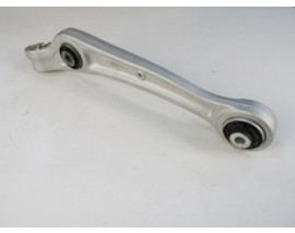 AUDI A4- 13/15; ÖN ALT TABLA SOL DÜZ TIP BURÇLU/ROTILSIZ (SALINCAK) ALÜMINYUM (SH)