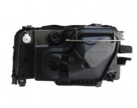 AUDI A6- 95/97; FAR LAMBASI SAG MANUEL/ELEKTRIKLI/MERCEKLI SISLI TIP (H1/H1/H3) (FAMELLA)