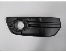 AUDI Q5- 10/12; SİS LAMBA KAPAĞI SAĞ (SİS DELİKLİ) SİYAH (TW)