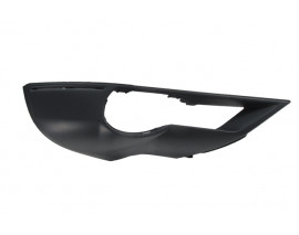 AUDI Q7- 12/14; SİS LAMBA KAPAĞI SAĞ SİYAH (TW)