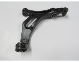 AUDI Q7- 12/14; ÖN ALT TABLA SAG ROTILLI/BURÇLU (SALINCAK) (SH)