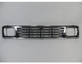 MITSUBISHI L200- PICK UP- 90/96; ÖN PANJUR NİKELAJLI (FPI)