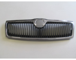 SKODA OCTAVIA- 05/09; ÖN PANJUR (IÇ PETEKLERI SIYAH/NIKELAJ ÇERÇEVELI)