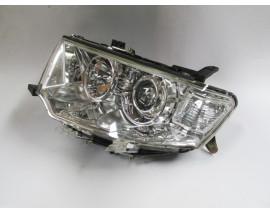 MITSUBISHI L200- PICK UP- 10/15; FAR LAMBASI SOL MANUEL/MERCEKLI (DEPO)