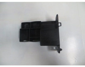 RENAULT CLIO- 4- HB- 13/16; ÖN TAMPON İÇ BAĞLANTI BRAKETİ SOL PLASTİK