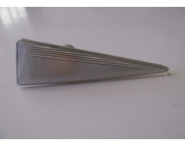 RENAULT MEGANE- 2- 03/09; ÇAMURLUK SİNYALİ SAĞ BEYAZ