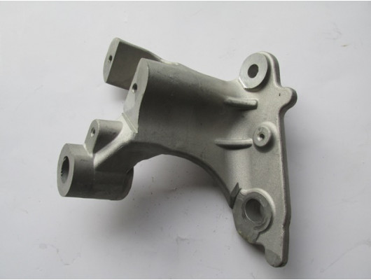 RENAULT MEGANE- 4- SD/HB- 16/20; MOTOR BEŞİĞİ BAĞLANTI AYAĞI SAĞ (BEŞİK DARBE EMİCİ) (ALÜMİNYUM)