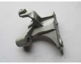 RENAULT MEGANE- 4- SD/HB- 16/20; MOTOR BEŞİĞİ BAĞLANTI AYAĞI SOL (BEŞİK DARBE EMİCİ) (ALÜMİNYUM)