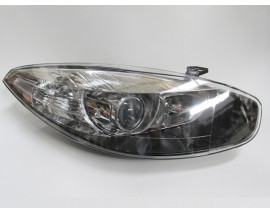 RENAULT FLUENCE- 13/16; FAR LAMBASI SAĞ ELEKTRİKLİ/MOTORLU (MERCEKLİ)(İÇ AYNASI SİYAH(AYFAR)E MARKLI