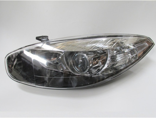 RENAULT FLUENCE- 13/16; FAR LAMBASI SOL ELEKTRİKLİ/MOTORLU (MERCEKLİ)(İÇ AYNASI SİYAH(AYFAR)E MARKLI