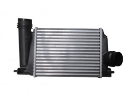 (YENİ ÜRÜN!!!)RENAULT MEGANE- 4- SD- 21/24; TURBO SOĞUTMA RADYATÖRÜ 1,5 DCİ (İNTERCOOLER)BRAZİNG)282X217X62)ORİ