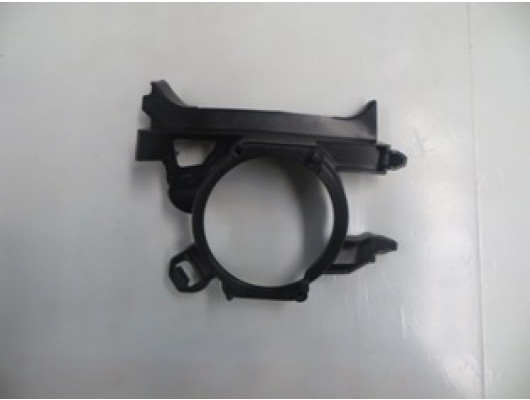 RENAULT CLIO- 4- SPORT TOURER- 13/16; SİS LAMBASI ÇERÇEVE BRAKETİ SOL (TW)