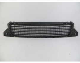 DACIA DUSTER- 10/13; ÖN TAMPON PANJURU SİYAH (LM-Y)