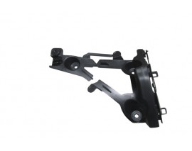 PEUGEOT 2008- 13/16; ARKA TAMPON BRAKETİ İÇ SAĞ (TYG)