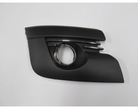 PEUGEOT 3008- 09/13; SİS LAMBA KAPAĞI SAĞ SİS DELİKLİ (SİS ÇERÇEVESİ NİKELAJLI) (TYG)