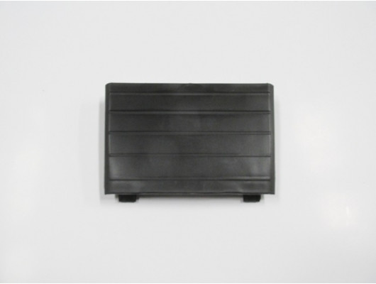 PEUGEOT 3008- 17/20; ÖN TAMPON PANJURU ORTA PARÇA SİYAH (RADAR KAPAĞI)