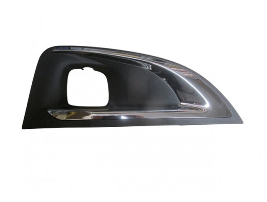 (YENİ ÜRÜN!!!)PEUGEOT 3008- 17/20; SİS LAMBA ÇERÇEVESİ SAĞ NİKELAJ ÇITALI (TW)