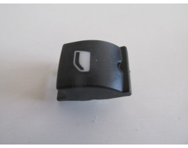 PEUGEOT 301- 17/21; ÖN/ARKA CAM DÜĞME BUTONU SAĞ/SOL ADET