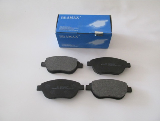 CITROEN XSARA PICASSO- 01/08; ÖN FREN BALATASI (KABLOSUZ)(DISK)(137X57,4X18)(BRAMAX)