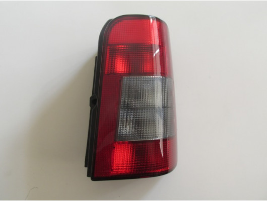 CITROEN BERLINGO- 96/03; STOP LAMBASI SAĞ KIRMIZI/FÜME (BAGAJ KAPAĞI YUKARIYA AÇILAN TİP) (MARS)