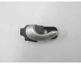 FIAT DOBLO- 01/05; ÖN KAPI İÇ AÇMA KOLU SOL GÜMÜŞ GRİ (HUSHAN)