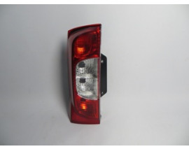 FIAT FIORINO- 08/24; STOP LAMBASI SOL KIRMIZI/BEYAZ (BAGAJ KAPAĞI YUKARIYA AÇILAN) (MARS) (E MARKLI)