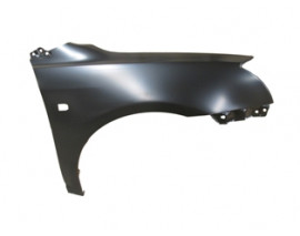 TOYOTA AVENSIS- 03/06; ÖN ÇAMURLUK DELİKLİ SAĞ (TYG)