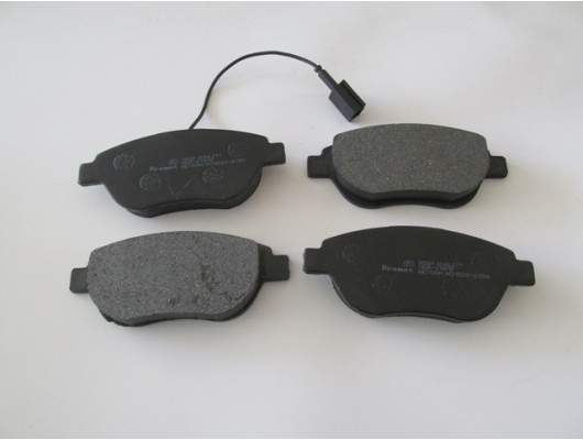 FIAT GRANDE PUNTO- 06/12; ÖN FREN BALATASI 1,2/1.3/1,4/1,9 (1KABLOLU)(DISK)(137X57.5X18)(BRAMAX)