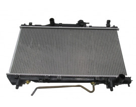 TOYOTA AVENSIS- 98/00; SU RADYATÖRÜ OTOMATIK 2.0I