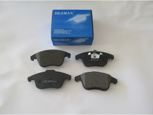 VOLVO XC70- 07/15; ÖN FREN BALATASI (DİSK) 2,4/D4/D5 (156.4x72x19/155,2x66,7x20)(BRAMAX)