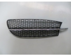 ALFA ROMEO 147- 01/05; ÖN TAMPON PANJURU SAĞ SİYAH (ÇITASI NİKELAJLI) (TW)