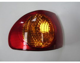 TOYOTA COROLLA- ZZ111- 00/02; DIŞ STOP LAMBASI SOL KIRMIZI/SARI (JAPON GÖZ TİPİ) (CASP) (E MARKLI)