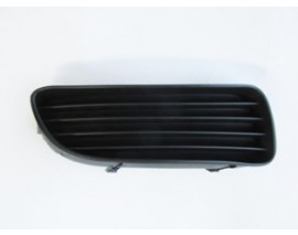 TOYOTA COROLLA- ZZ111- 00/02; SİS LAMBA KAPAĞI SAĞ UZUN (SİS DELİKSİZ) (EURO BODY)