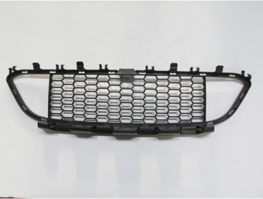 BMW 3 SERI- F30- 12/18; ÖN TAMPON PANJURU SİYAH (M-TECH) (TW)