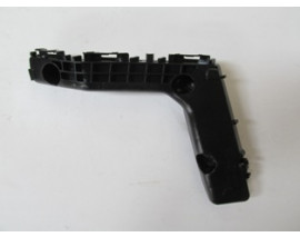 TOYOTA COROLLA- NDE180- 13/16; ÖN TAMPON İÇ BAĞLANTI BRAKETİ SAĞ (YAN KULAĞA TAKILAN) (TYG)